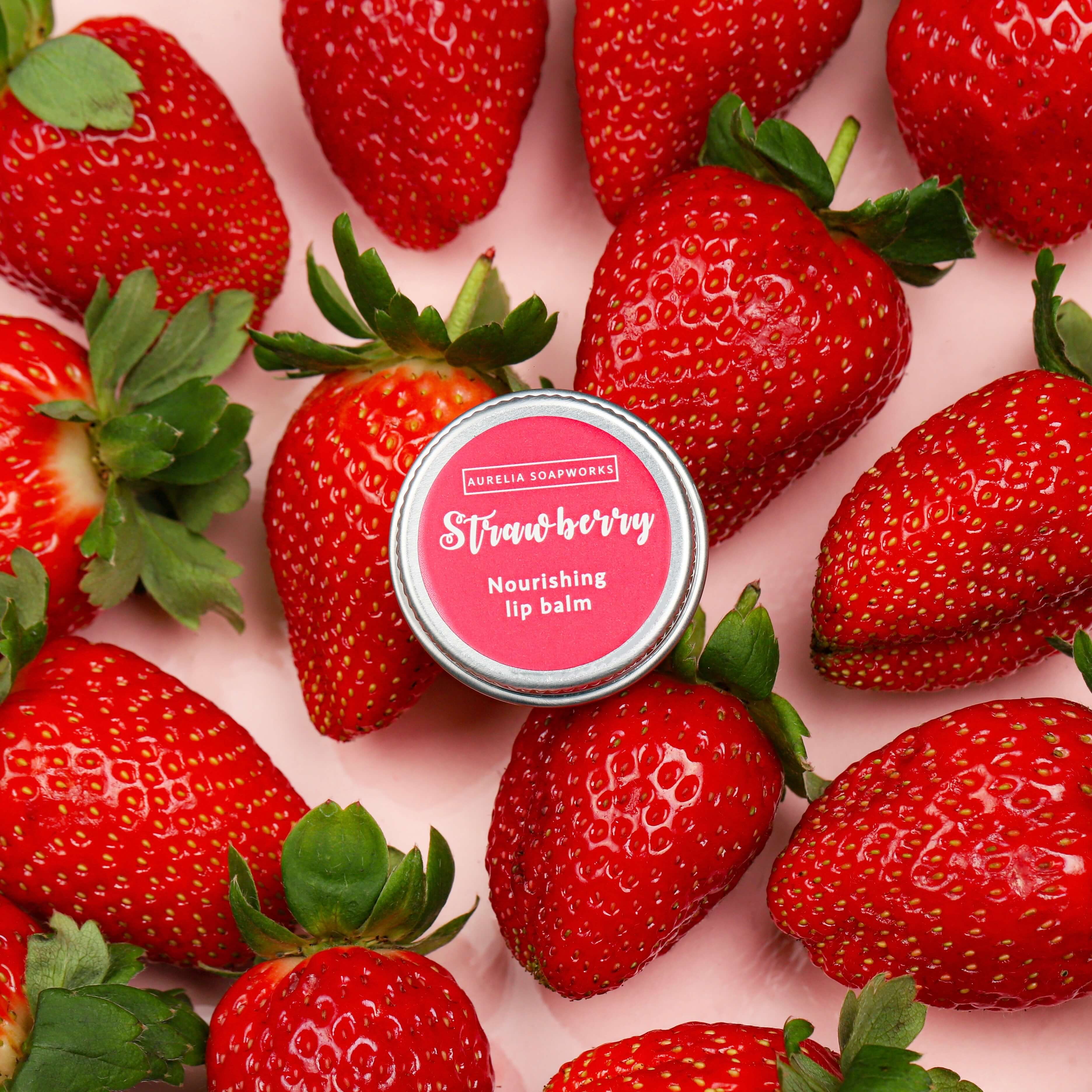 Nourishing lip balm strawberry